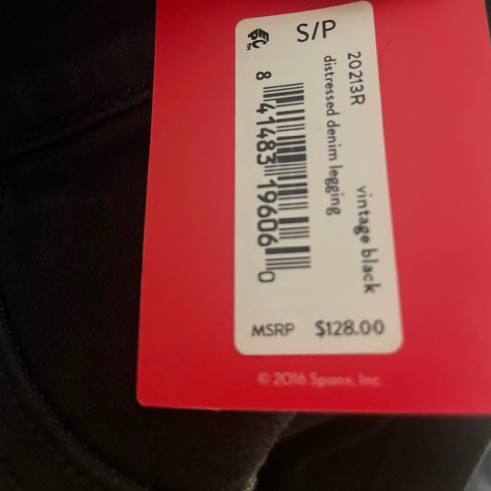 Brand new SPANX Vintage black Distressed Ankle Skinny Jeans - Picture 7 of 9